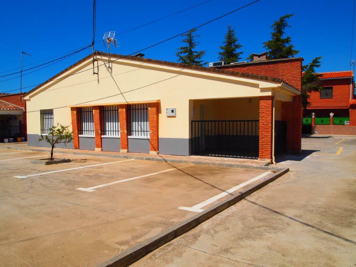 Apartamento Rural "Las Escuelas" San Bartolomé de las Abiertas Екстериор снимка